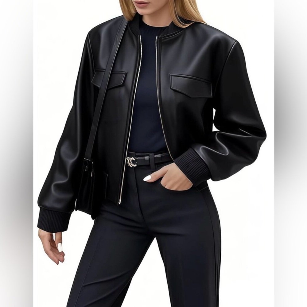 Women’s Leather Jacket Faux Cropped Bomber Jacket Black Sz Medium New with Tags